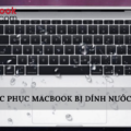 macbook bị dính nước