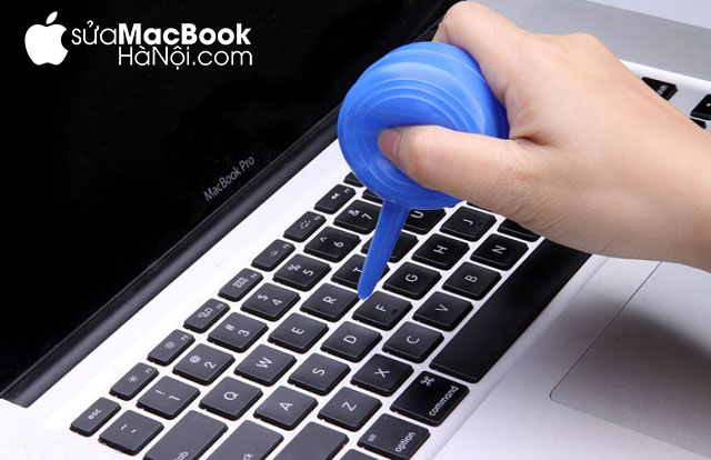 Cách xử lý bàn phím mac dính nước